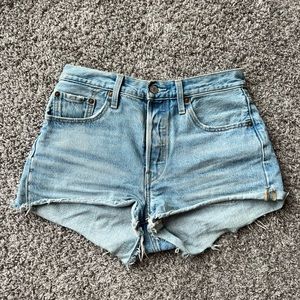 levi’s 501 jean shorts